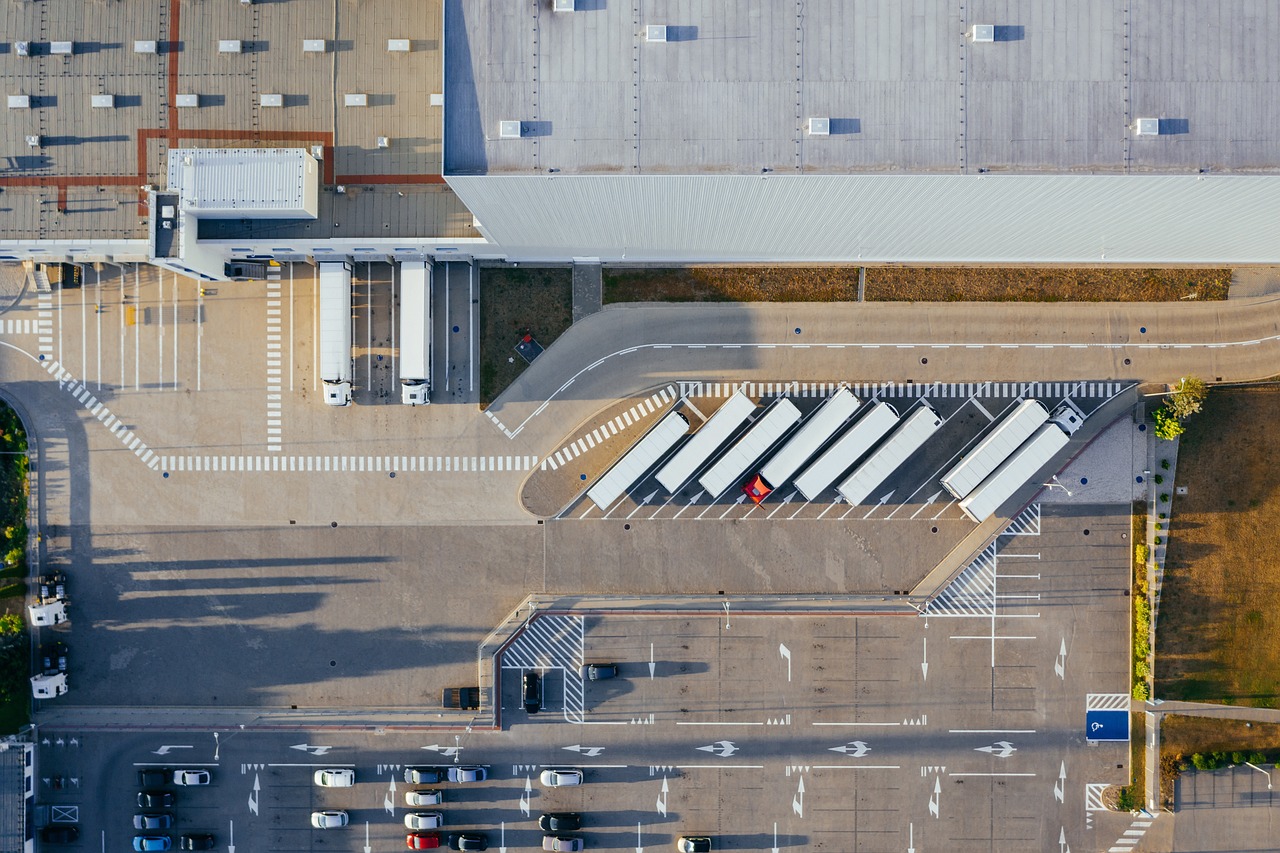 COP28: dall’UNCECE e i suoi partner l’invito a decarbonizzare i trasporti
