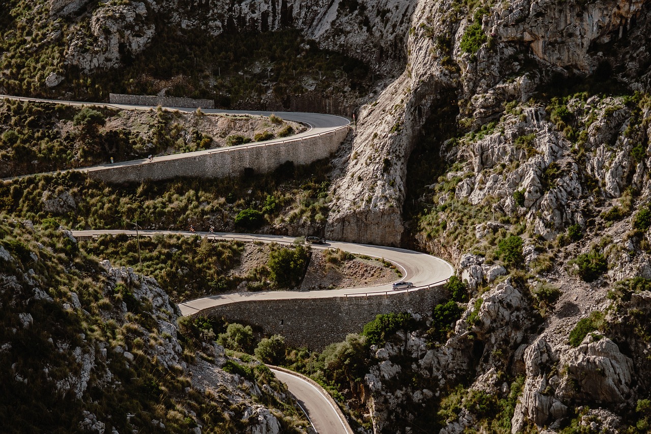 Riduzione emissioni auto; doccia fredda dalla Corte dei conti europea