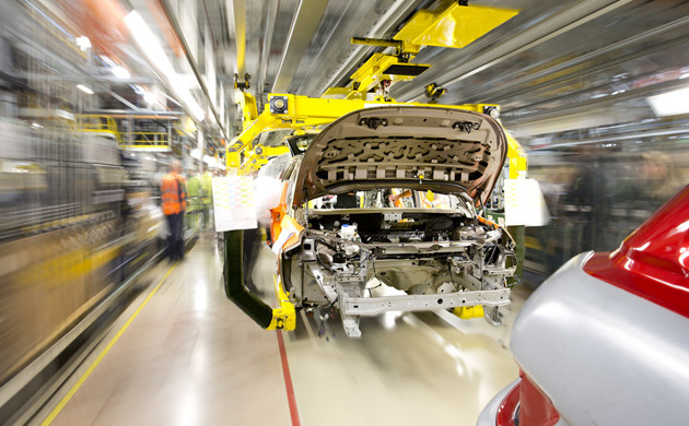 Industria automotive italiana; bene a dicembre, ma 2025 in calo